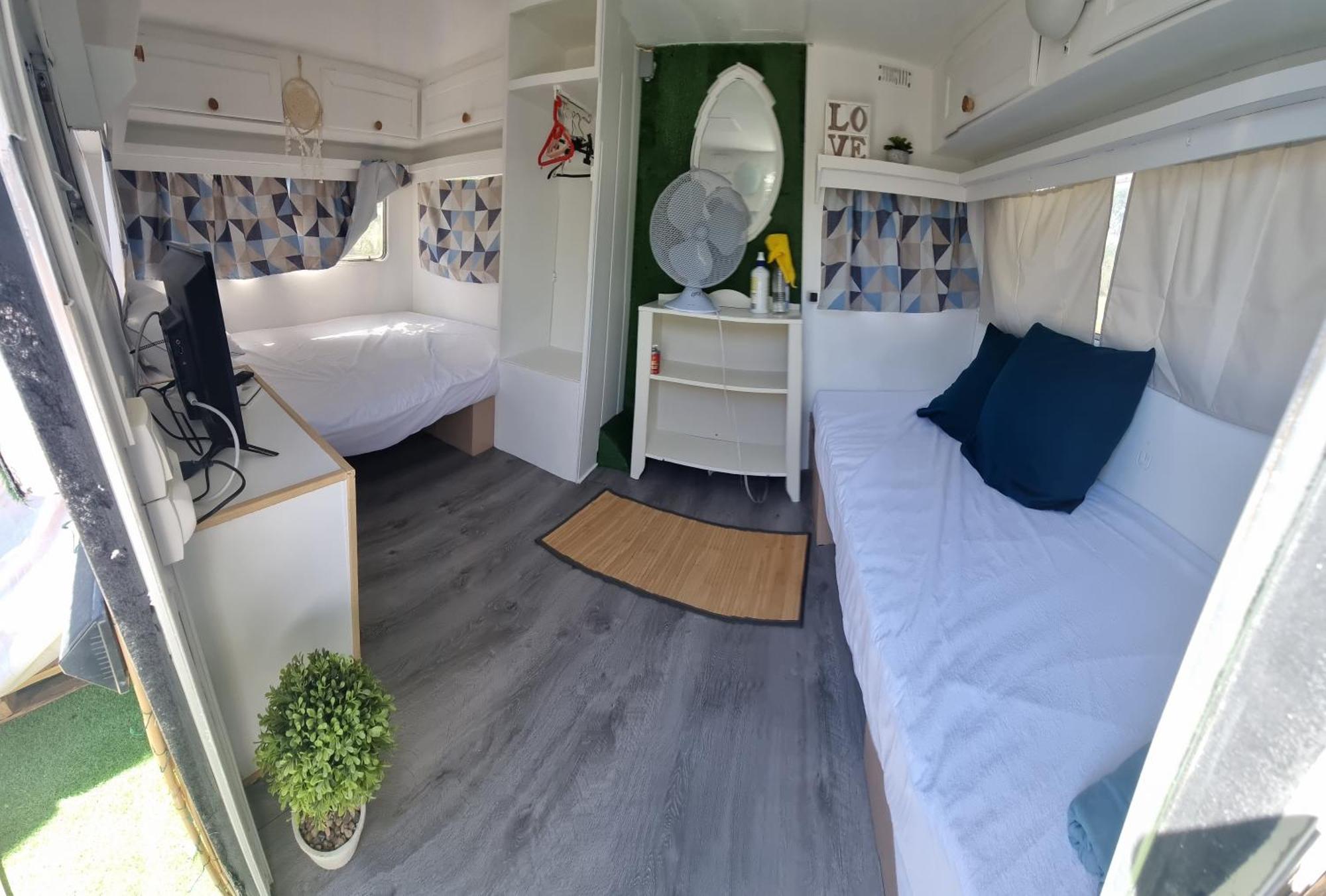 Le Mazet Hotel Poussan Luaran gambar
