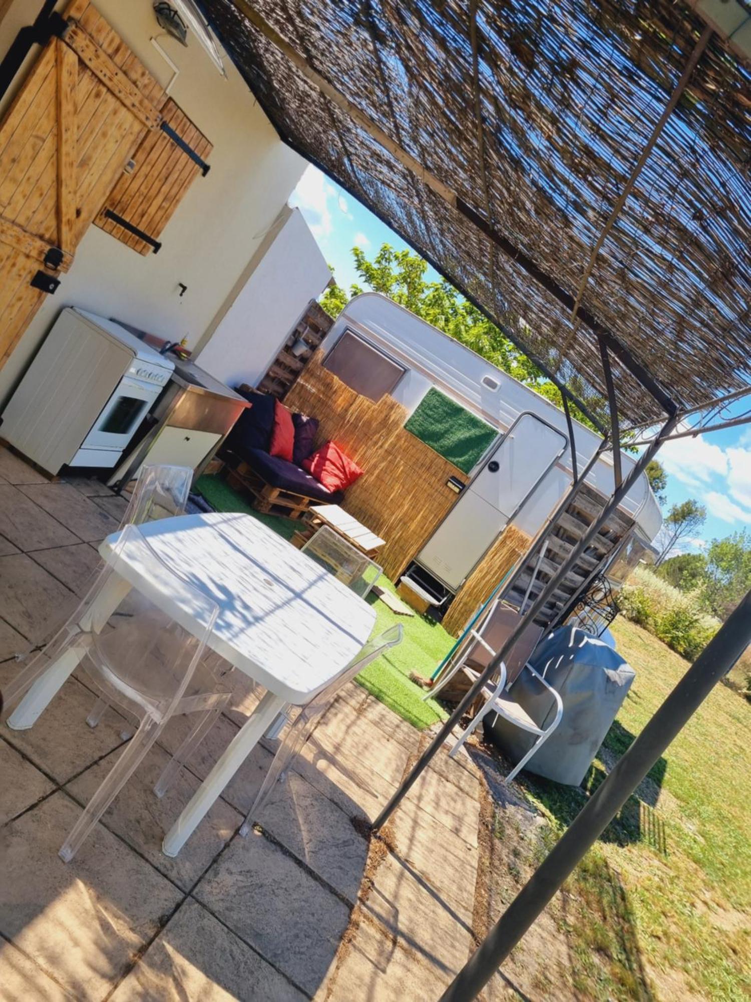 Le Mazet Hotel Poussan Luaran gambar